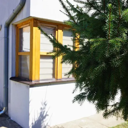 Airport - Lucia Lägenhet